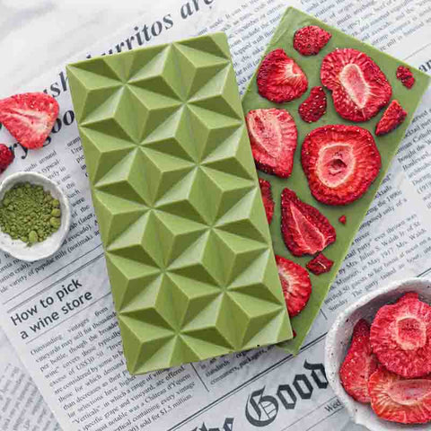 Matcha Strawberry Chocolate Bar