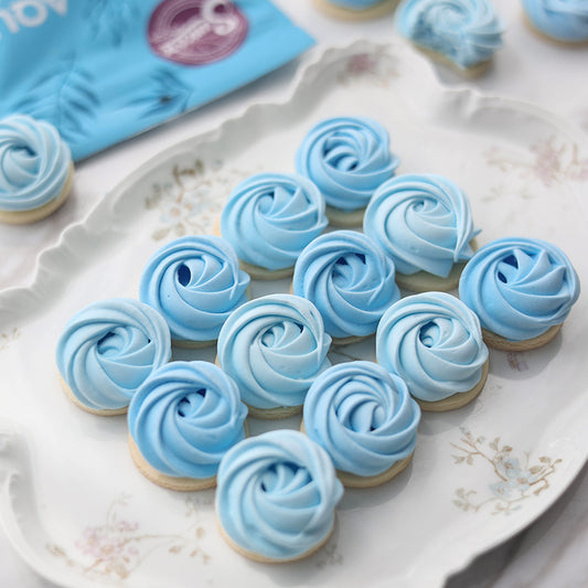 Aqua Blue Spirulina Meringue Cookies