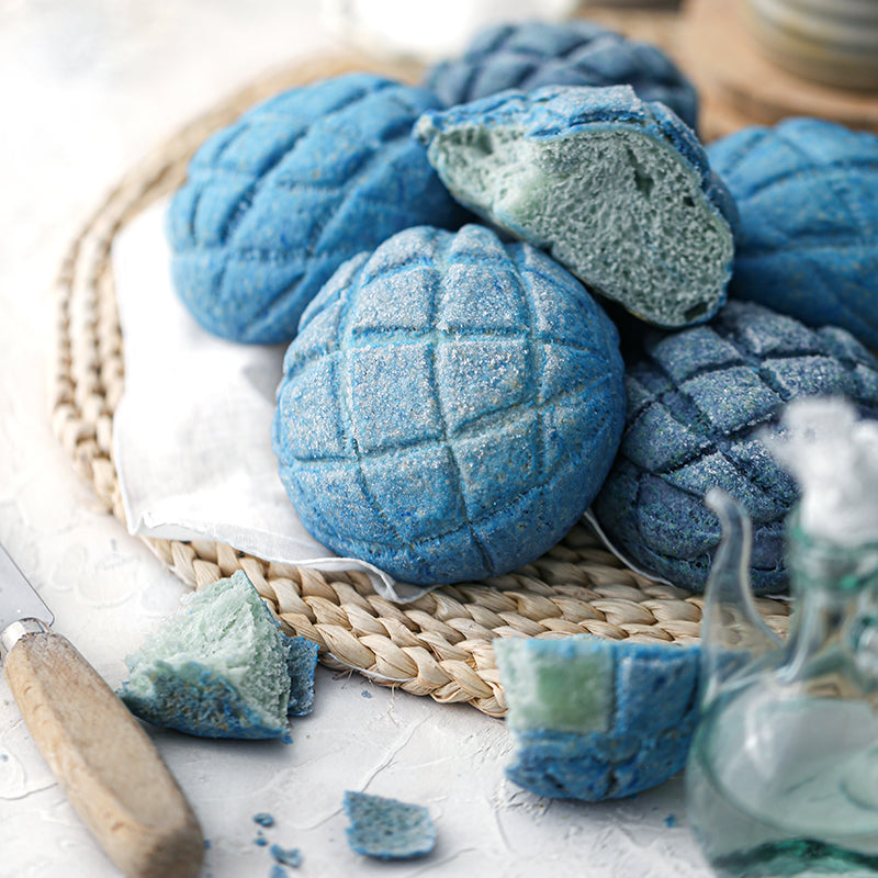 Suncore FoodsBlue Butterfly Pea Spirulina Melon Pan