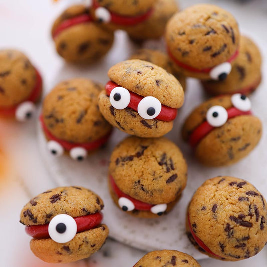 Suncore Foods Brown Butter Cookies with Red Beet Cream Cheese Filling