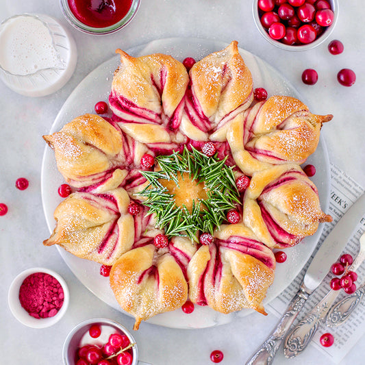 Suncore Foods Red Beet Christmas Star Twisted Bread