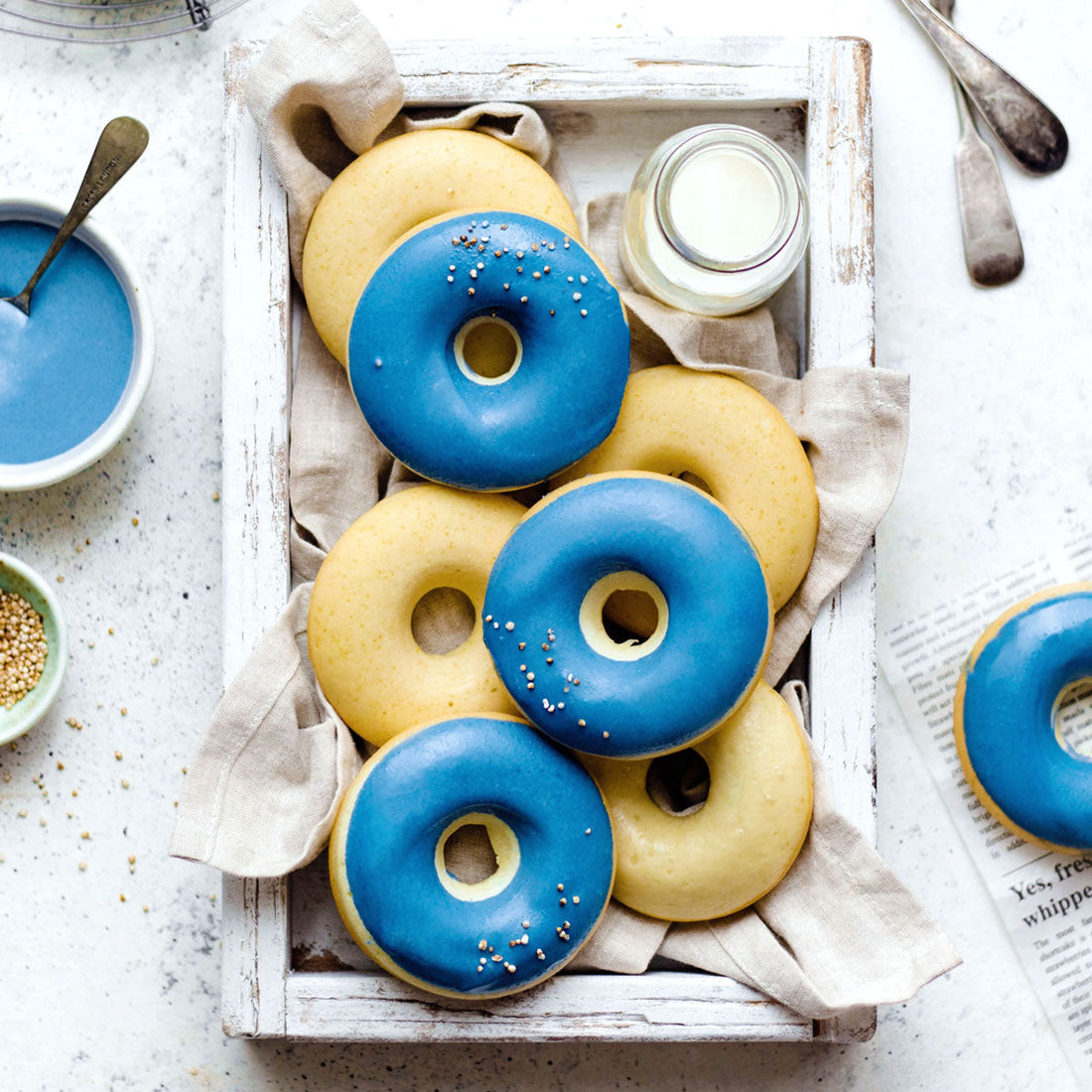 Suncore Foods Blue Spirulina Glazed Vanilla Donuts